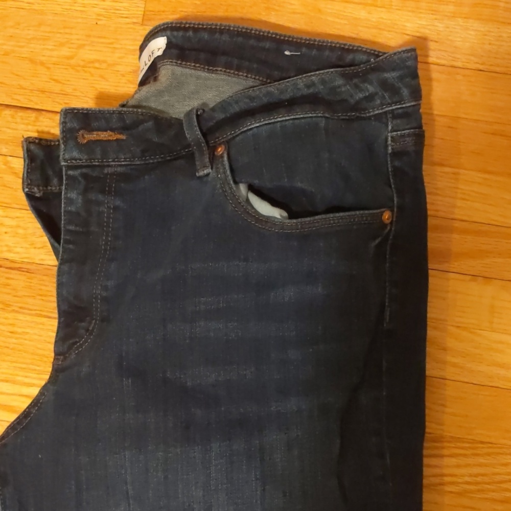 Boot Cut Jeans - dark wash